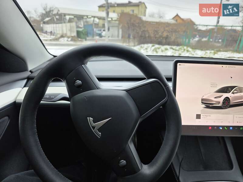 Седан Tesla Model 3 2022 в Одесі