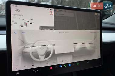 Седан Tesla Model 3 2022 в Одесі