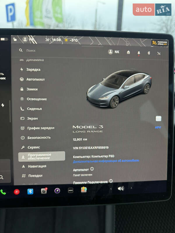 Седан Tesla Model 3 2024 в Кременчуці