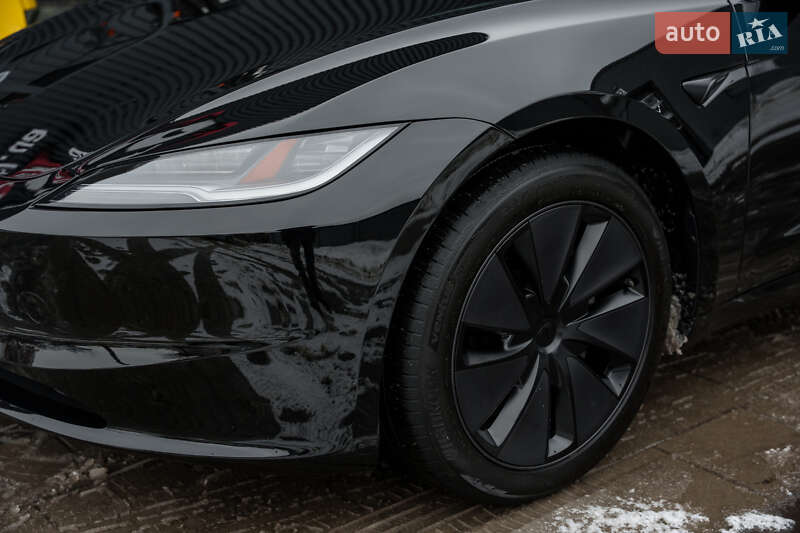 Седан Tesla Model 3 2025 в Києві фото 6 Седан Tesla Model 3 2025 в Києві
