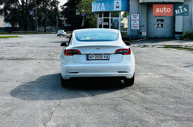 Седан Tesla Model 3 2021 в Запорожье