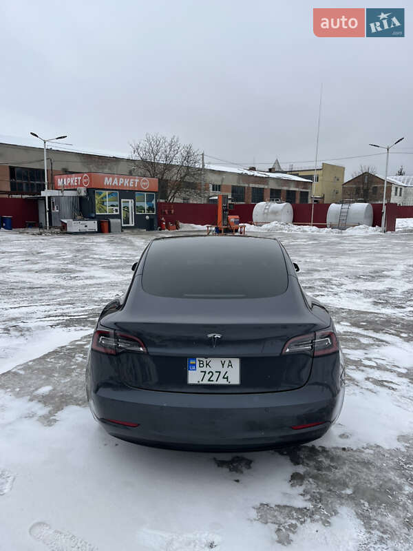 Седан Tesla Model 3 2018 в Рівному фото 6 Седан Tesla Model 3 2018 в Рівному