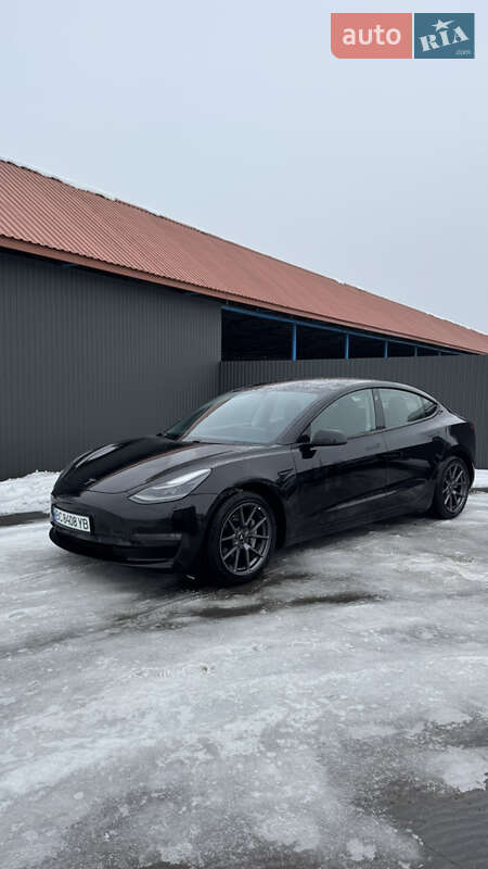 Tesla Model 3 2021 Tesla Model 3 2021