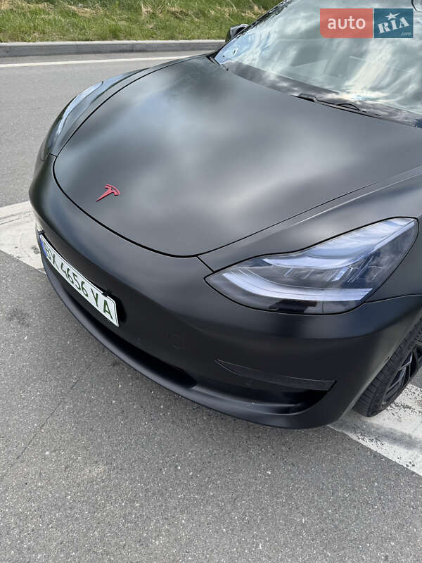 Седан Tesla Model 3 2019 в Хмельницком