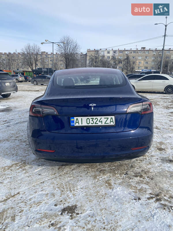 Седан Tesla Model 3 2018 в Харкові