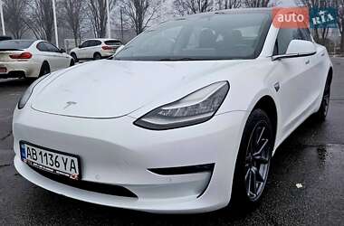 Седан Tesla Model 3 2018 в Днепре