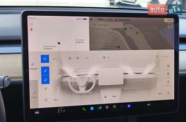 Седан Tesla Model 3 2021 в Днепре