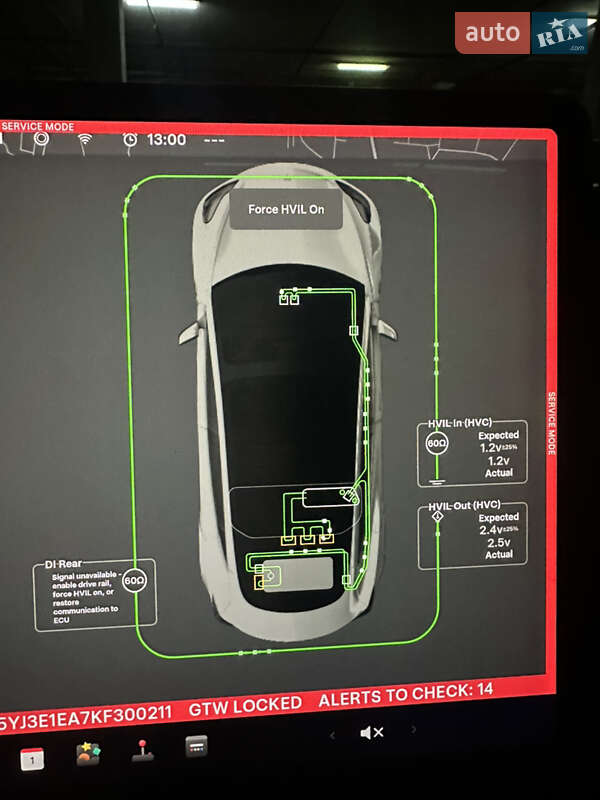 Седан Tesla Model 3 2019 в Киеве