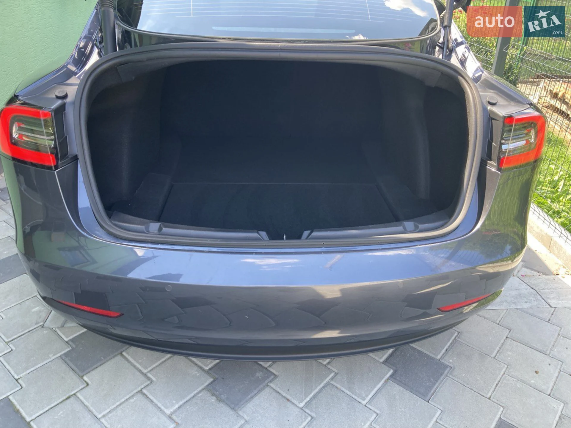 2021 Tesla Model 3 - мініатюра 8