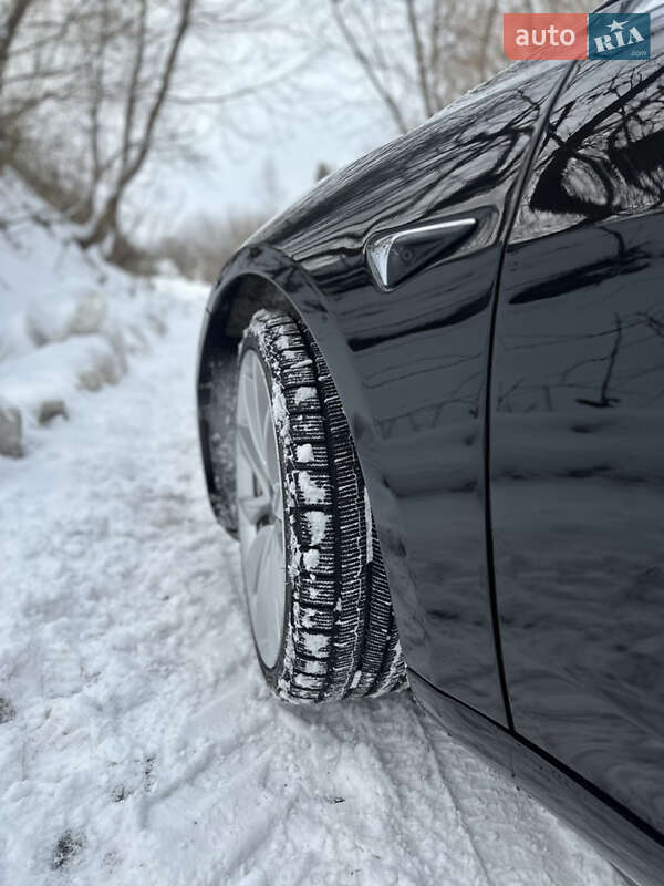 Седан Tesla Model 3 2019 в Луцьку фото 16 Седан Tesla Model 3 2019 в Луцьку