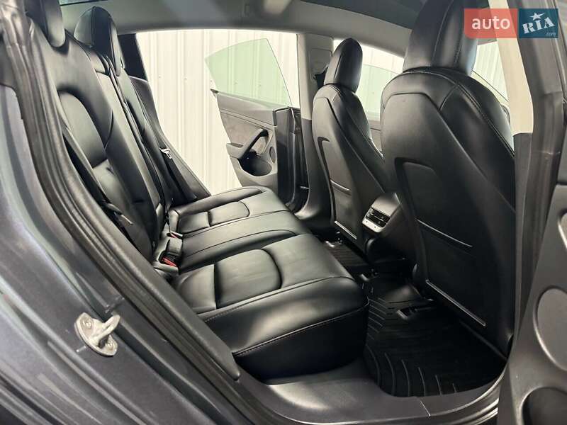 Седан Tesla Model 3 2021 в Львове фото 23 Седан Tesla Model 3 2021 в Львове