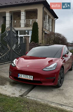 Седан Tesla Model 3 2018 в Новоселиці