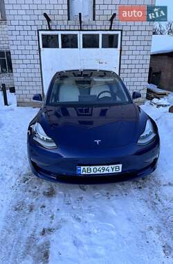 Седан Tesla Model 3 2019 в Виннице