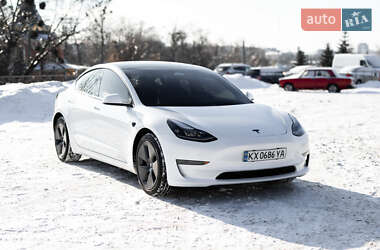 Седан Tesla Model 3 2023 в Харькове