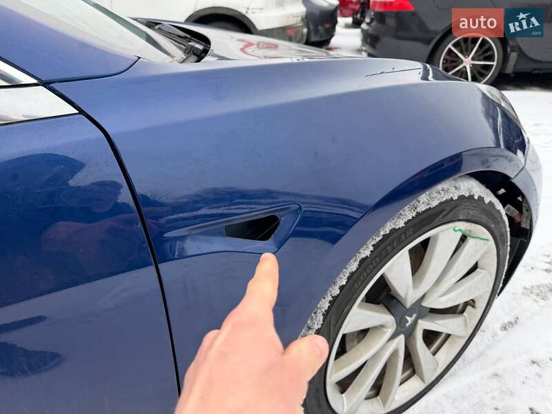 Седан Tesla Model 3 2020 в Луцьку