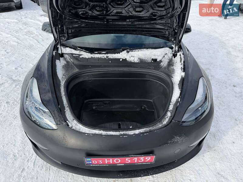 Седан Tesla Model 3 2019 в Луцке фото 8 Седан Tesla Model 3 2019 в Луцке