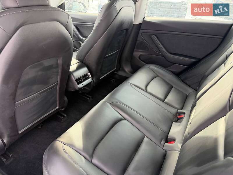 Седан Tesla Model 3 2019 в Луцке фото 15 Седан Tesla Model 3 2019 в Луцке