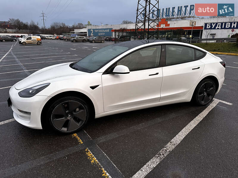 Седан Tesla Model 3 2022 в Ужгороде фото 10 Седан Tesla Model 3 2022 в Ужгороде