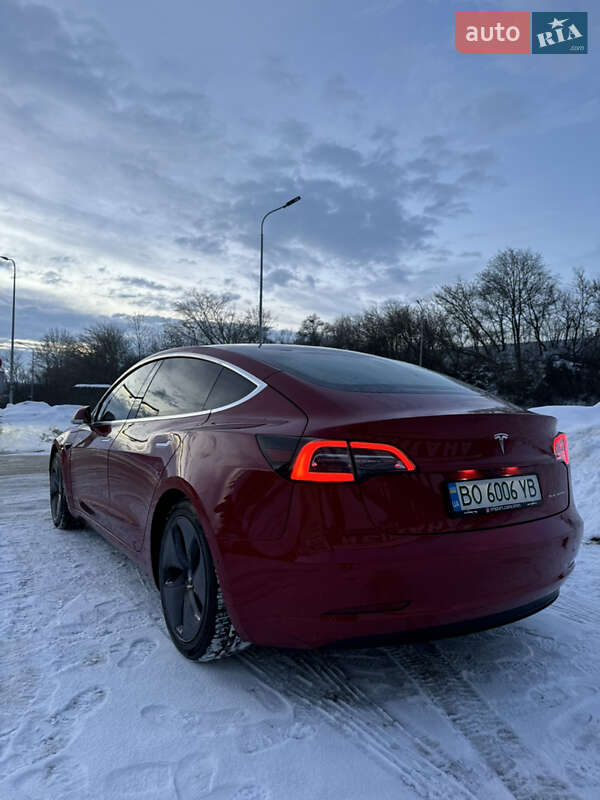 Седан Tesla Model 3 2019 в Тернополе фото 13 Седан Tesla Model 3 2019 в Тернополе