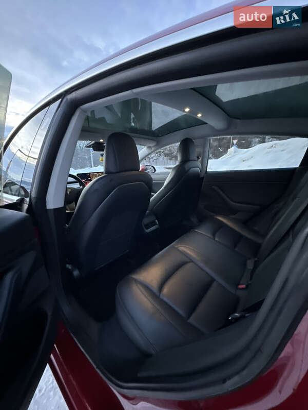 Седан Tesla Model 3 2019 в Тернополе фото 22 Седан Tesla Model 3 2019 в Тернополе