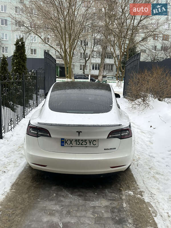 Седан Tesla Model 3 2020 в Харькове фото 6 Седан Tesla Model 3 2020 в Харькове
