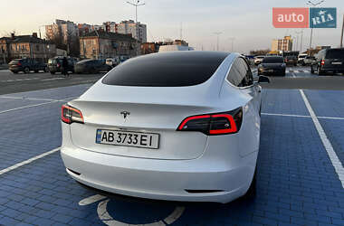 Седан Tesla Model 3 2019 в Виннице