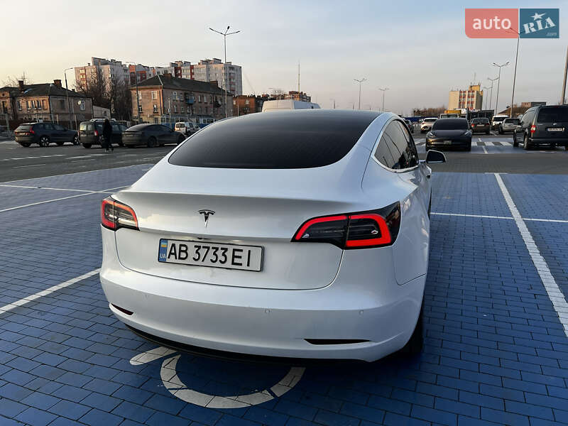 Седан Tesla Model 3 2019 в Вінниці фото 3 Седан Tesla Model 3 2019 в Вінниці