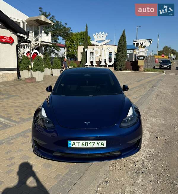 Седан Tesla Model 3 2021 в Івано-Франківську фото Седан Tesla Model 3 2021 в Івано-Франківську