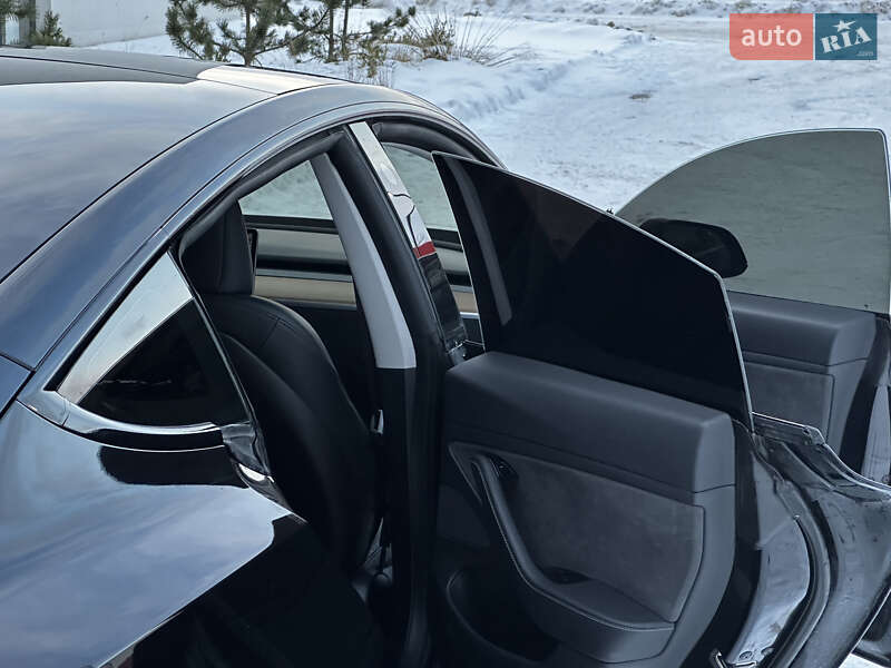 Седан Tesla Model 3 2019 в Луцке фото 45 Седан Tesla Model 3 2019 в Луцке