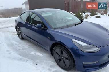 Седан Tesla Model 3 2022 в Киеве