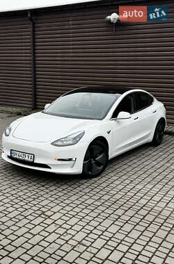 Седан Tesla Model 3 2019 в Одессе