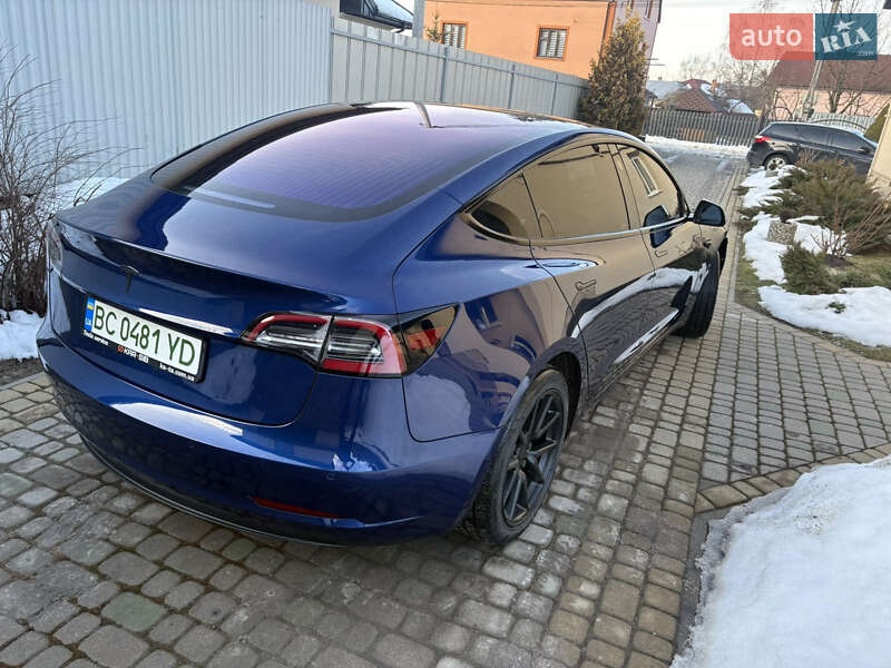 Седан Tesla Model 3 2018 в Львові фото 7 Седан Tesla Model 3 2018 в Львові