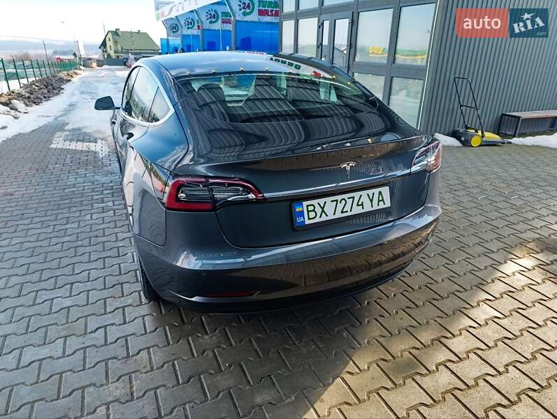 Седан Tesla Model 3 2020 в Кам'янець-Подільському фото 7 Седан Tesla Model 3 2020 в Кам'янець-Подільському