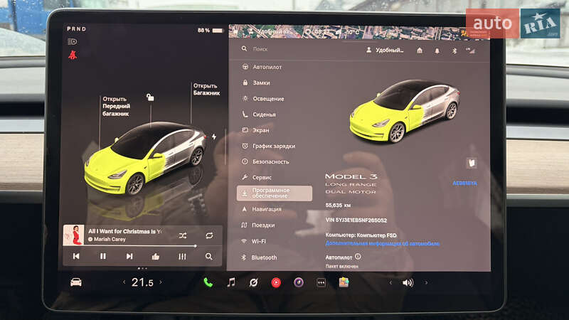 Седан Tesla Model 3 2022 в Днепре