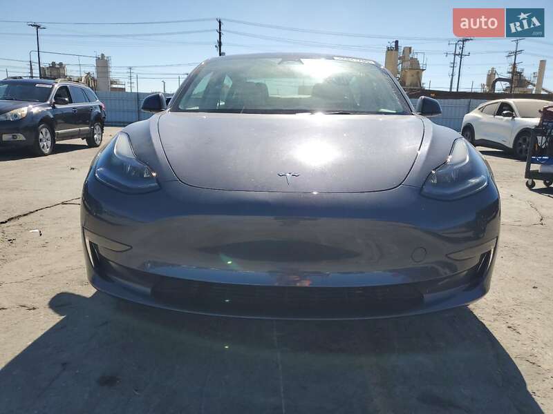 Седан Tesla Model 3 2023 в Черкассах фото 5 Седан Tesla Model 3 2023 в Черкассах