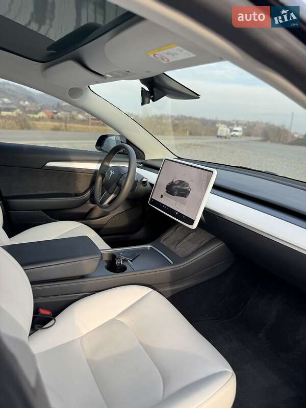 Седан Tesla Model 3 2023 в Хусте фото 2 Седан Tesla Model 3 2023 в Хусте