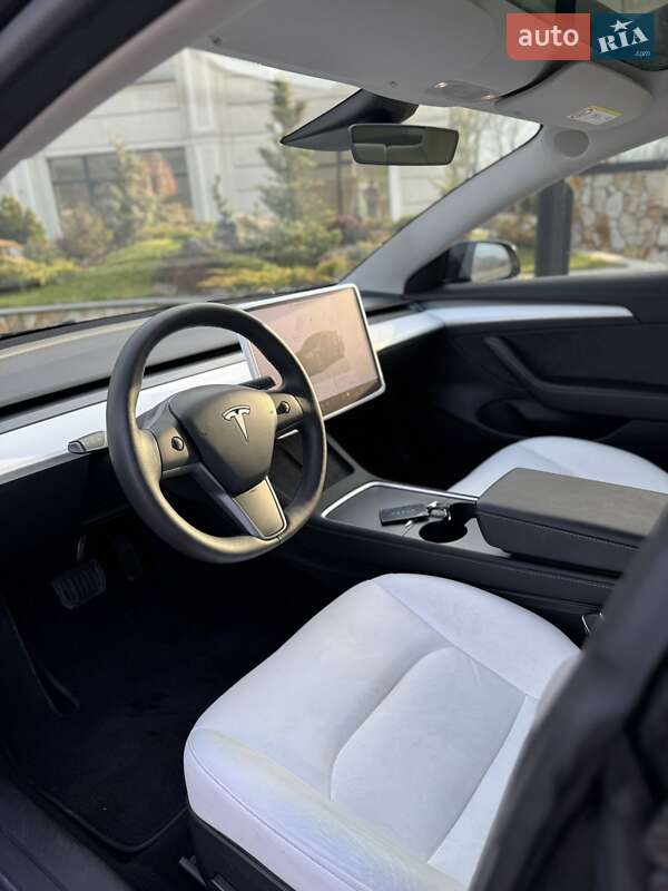 Седан Tesla Model 3 2023 в Хусте фото 7 Седан Tesla Model 3 2023 в Хусте