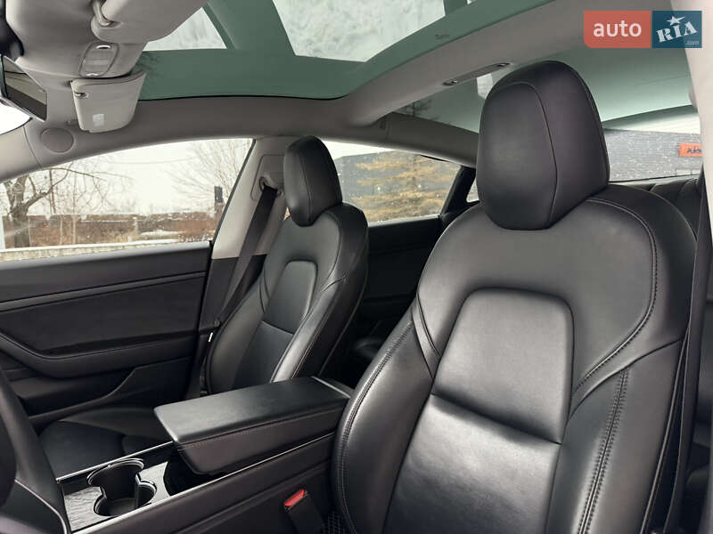 Седан Tesla Model 3 2020 в Запоріжжі фото 13 Седан Tesla Model 3 2020 в Запоріжжі