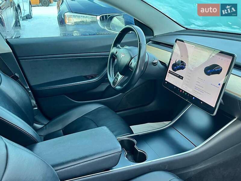 Седан Tesla Model 3 2018 в Луцке фото 20 Седан Tesla Model 3 2018 в Луцке