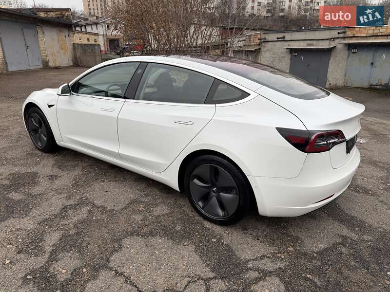 Седан Tesla Model 3 2018 в Києві фото 19 Седан Tesla Model 3 2018 в Києві