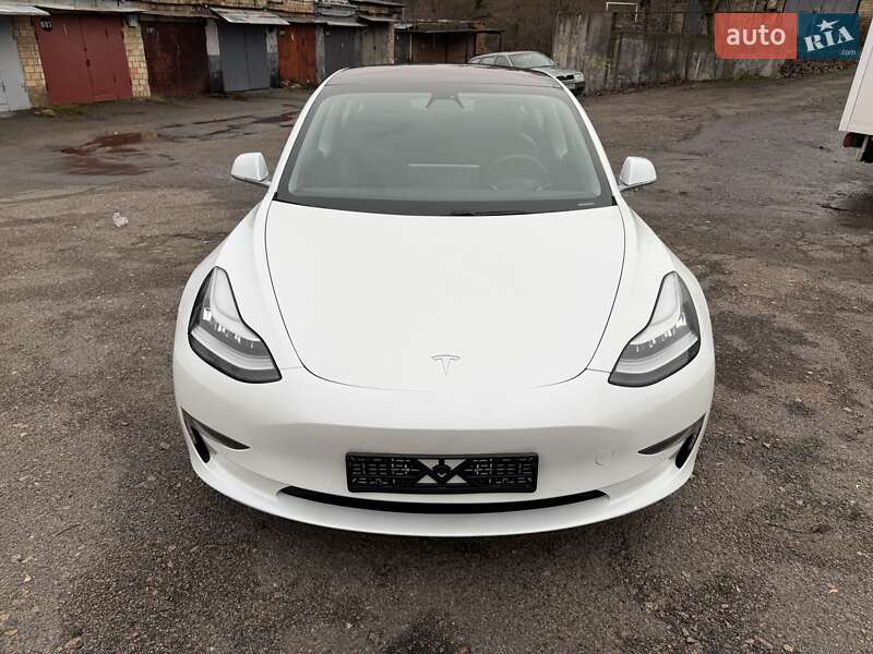Седан Tesla Model 3 2018 в Києві фото 28 Седан Tesla Model 3 2018 в Києві