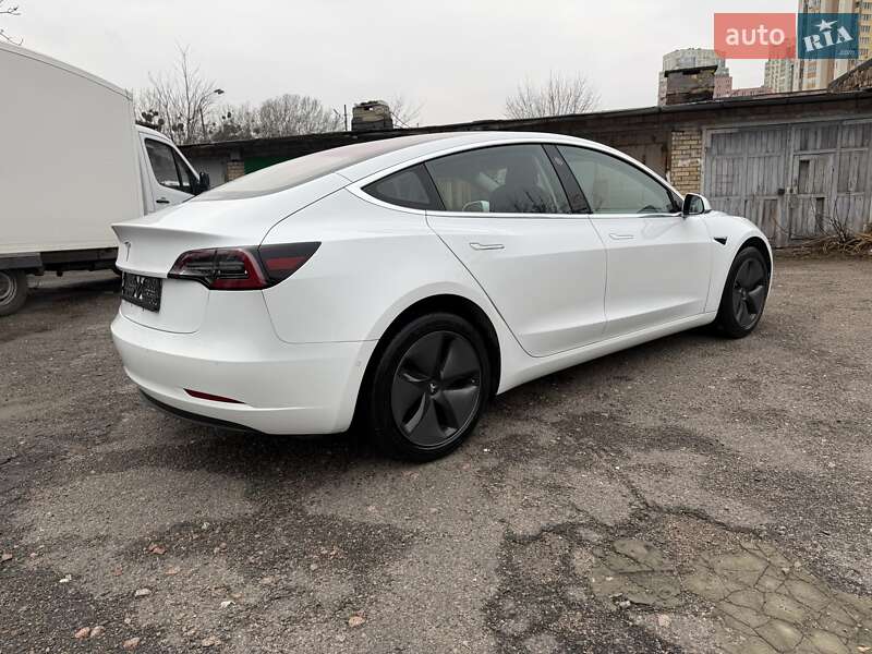 Седан Tesla Model 3 2018 в Києві фото 36 Седан Tesla Model 3 2018 в Києві