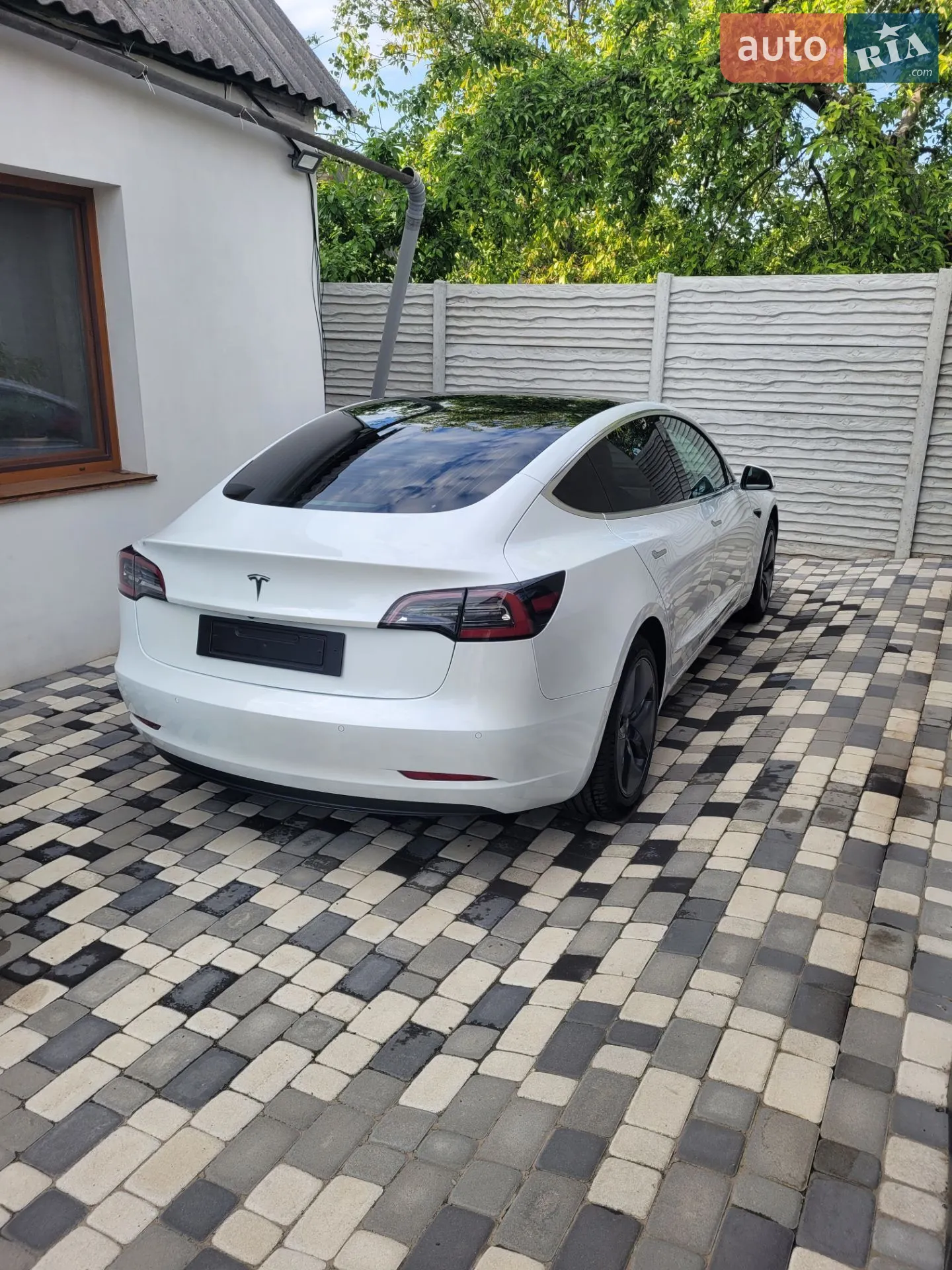 2019 Tesla Model 3 - мініатюра 3