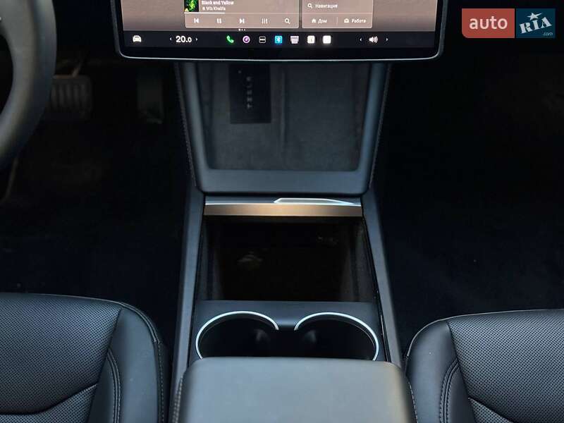 Седан Tesla Model 3 2024 в Львові