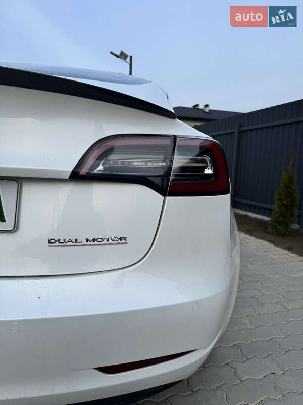 Седан Tesla Model 3 2021 в Ужгороді фото 9 Седан Tesla Model 3 2021 в Ужгороді