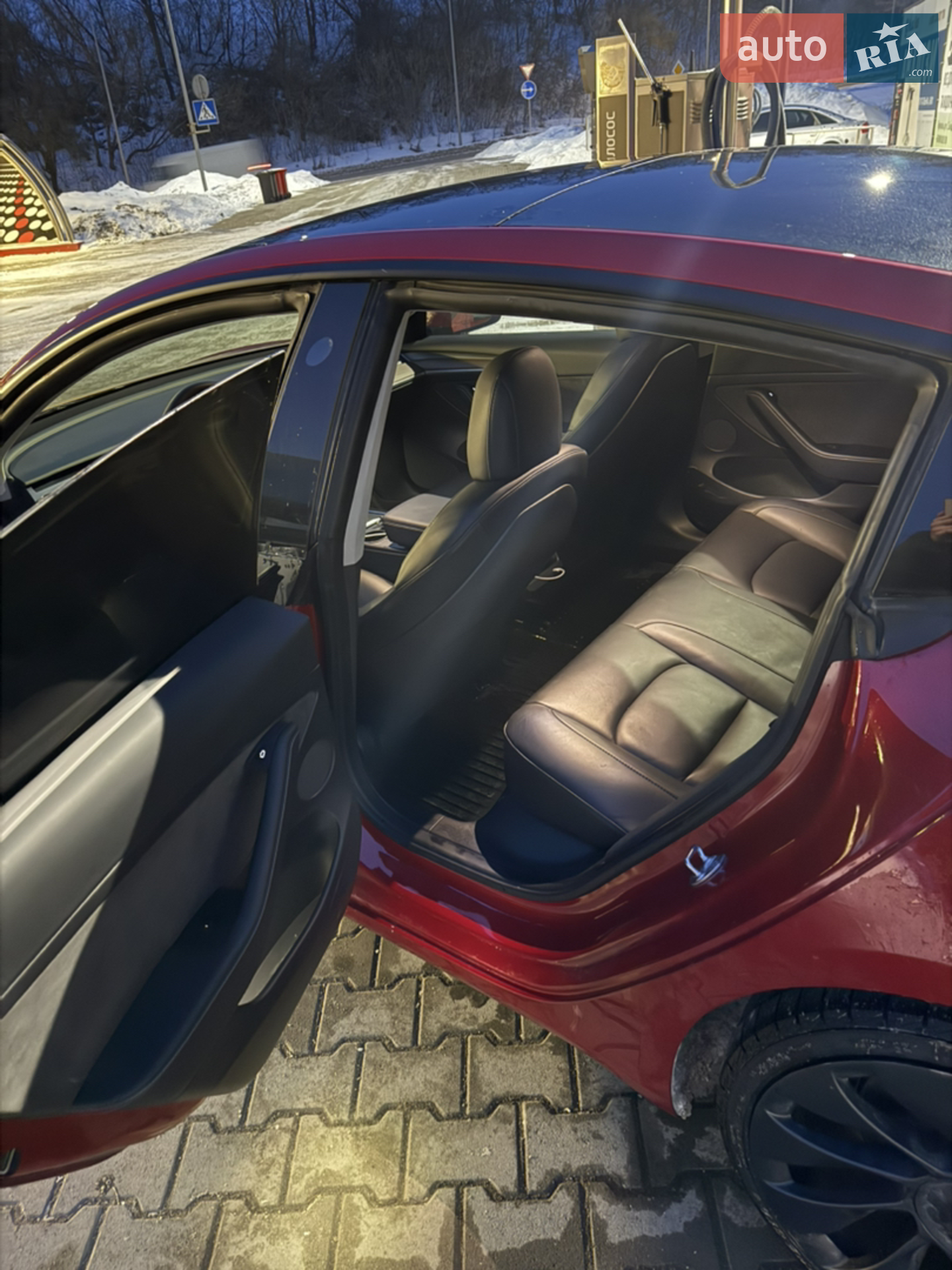 2022 Tesla Model 3 - мініатюра 8