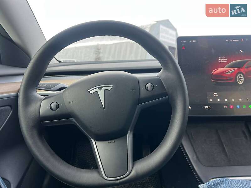 Седан Tesla Model 3 2022 в Львове фото 21 Седан Tesla Model 3 2022 в Львове