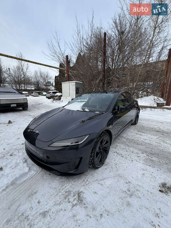 Седан Tesla Model 3 2024 в Киеве фото 9 Седан Tesla Model 3 2024 в Киеве
