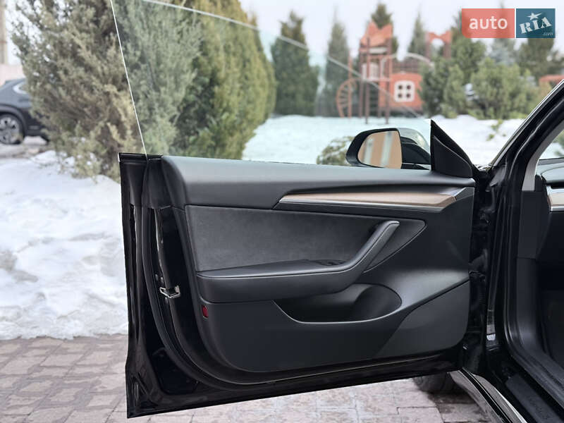 Седан Tesla Model 3 2023 в Стрые фото 30 Седан Tesla Model 3 2023 в Стрые