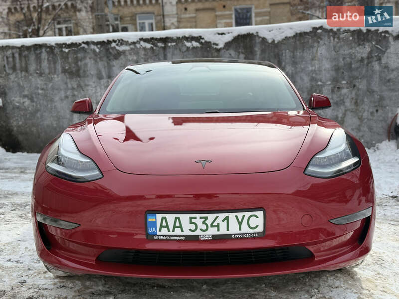 Седан Tesla Model 3 2020 в Києві фото 3 Седан Tesla Model 3 2020 в Києві